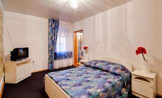 Гостиница Guest House Camelot Анапа Номер "Стандарт"-3